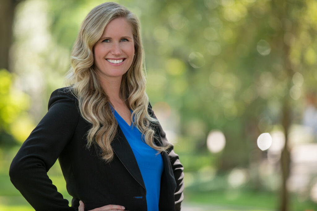 Outdoor headshots Houston professional portrait in natural light